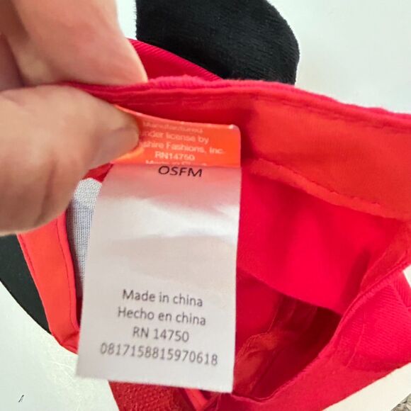 Disney Mickey Mouse Black Red Hands On Mouth Plush Ears Baseball Cap Youth - Picture 9 of 10